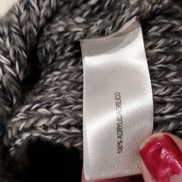 Debbie Morgan Gray with White Flecks Short Sleeve Shawl Neck Sweater Size Medium - Picture 6 of 7